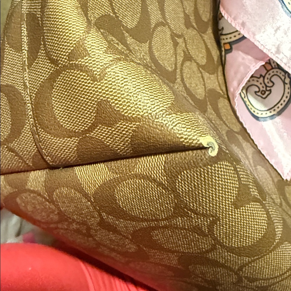 Coach Tan Signature Tote with Pink Scarf n bling chain - Picture 14 of 16